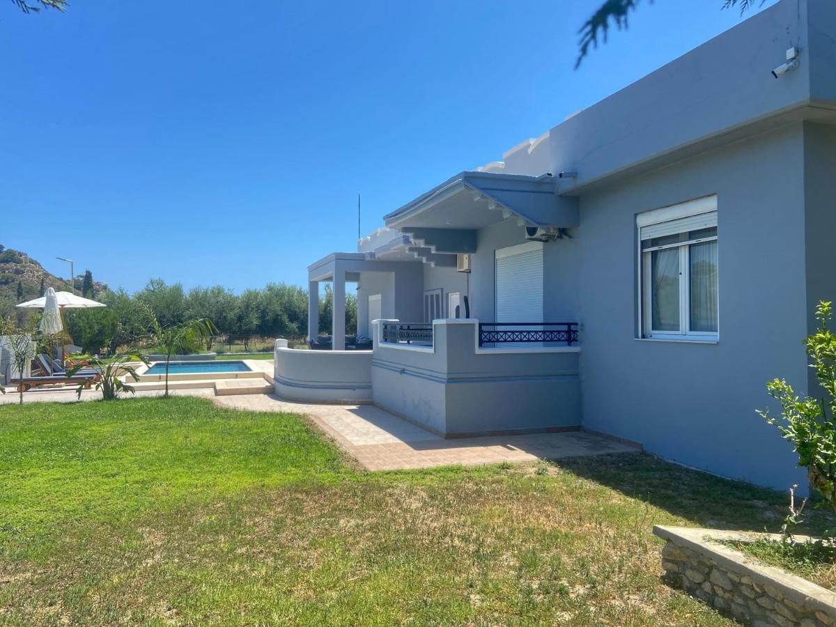 Villa Mg Luxury Kalithies