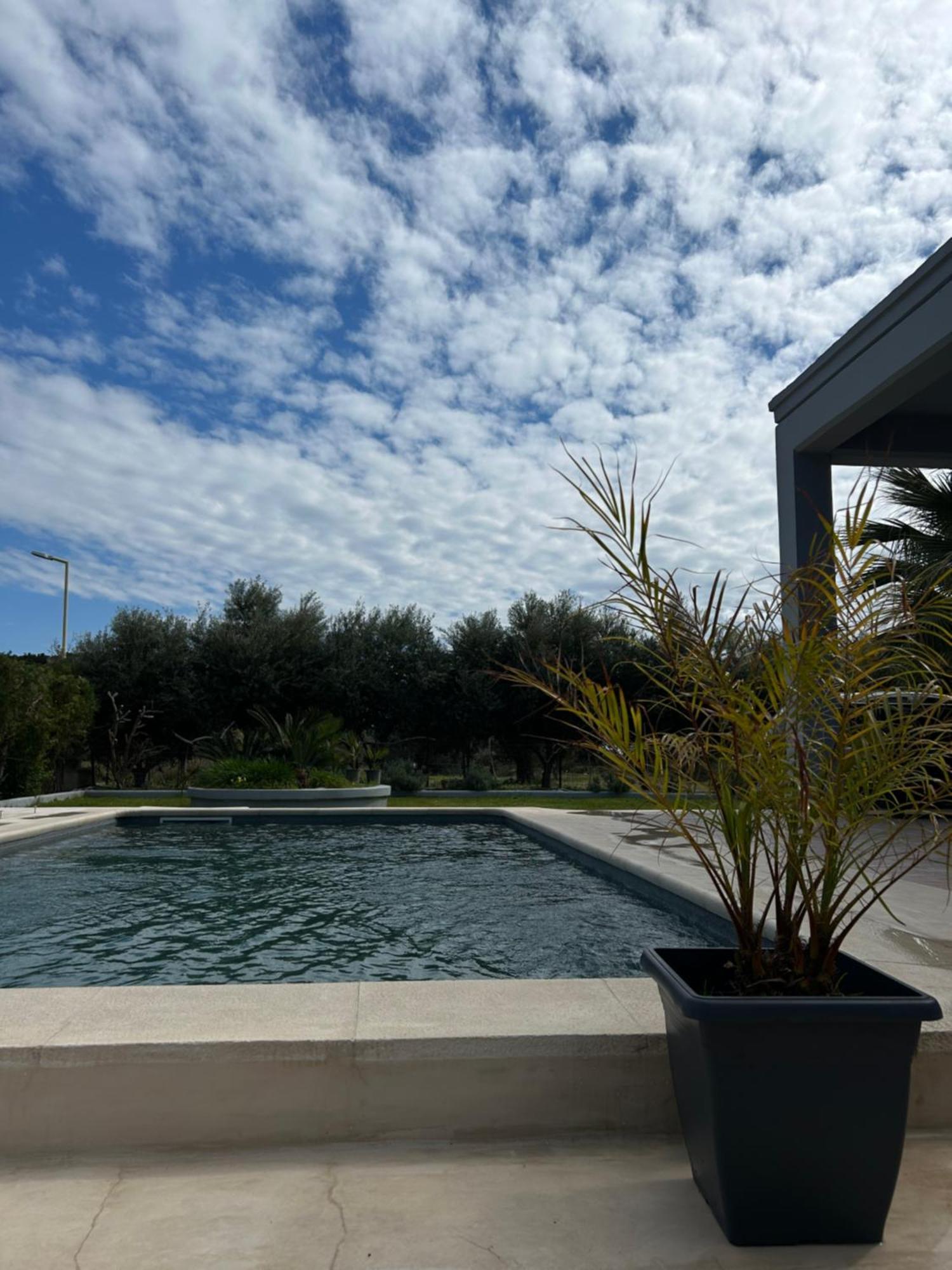 Villa Mg Luxury Kalithies