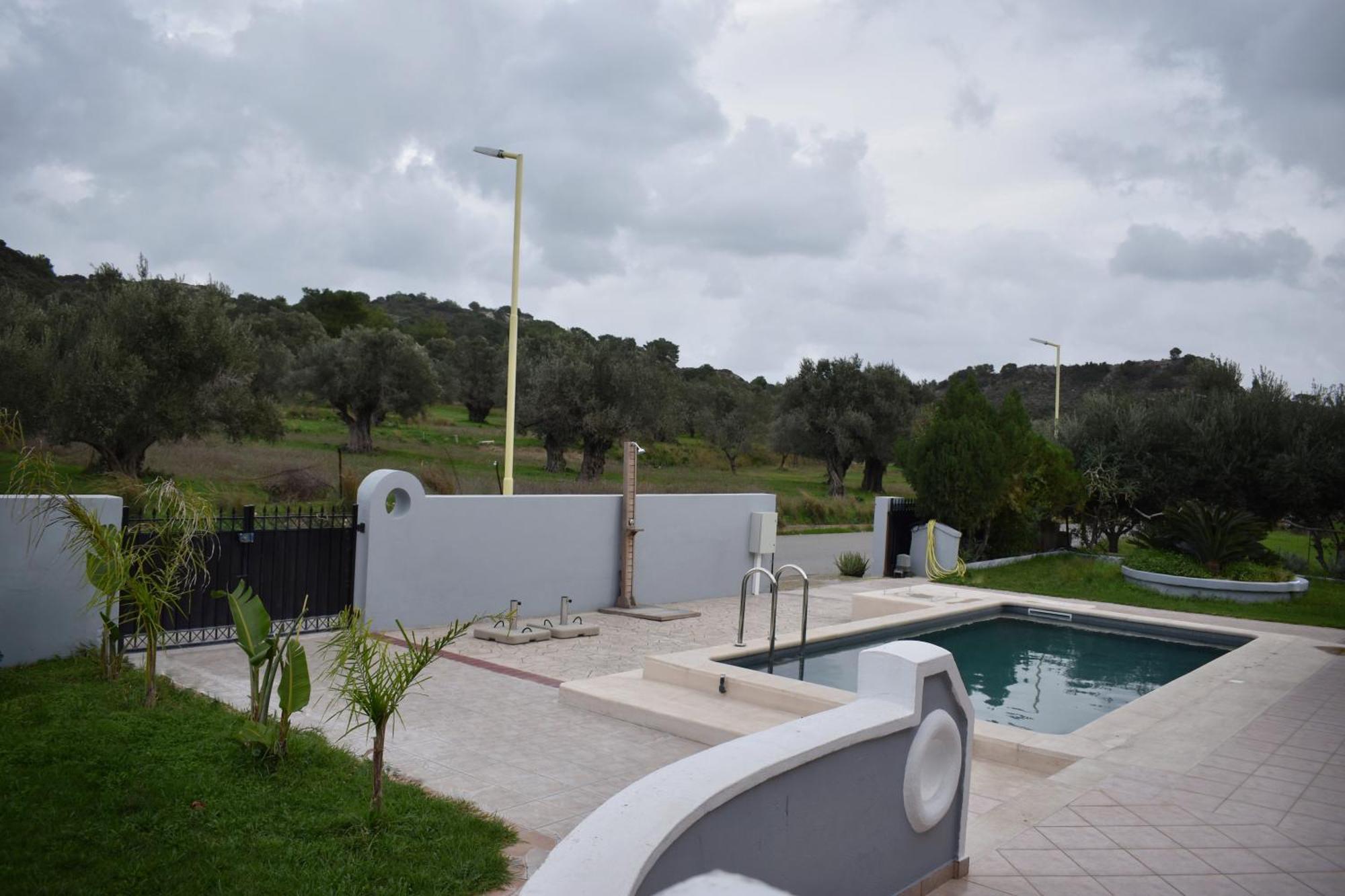 Villa Mg Luxury Kalithies